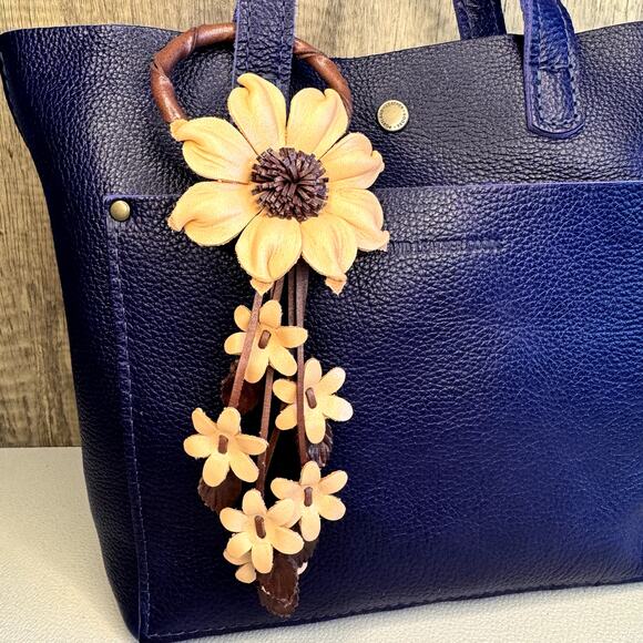 Leather Flower Purse Charm Genuine Leather Fall Daisy Bag Charm NEW FAST SHIP - Picture 2 of 6